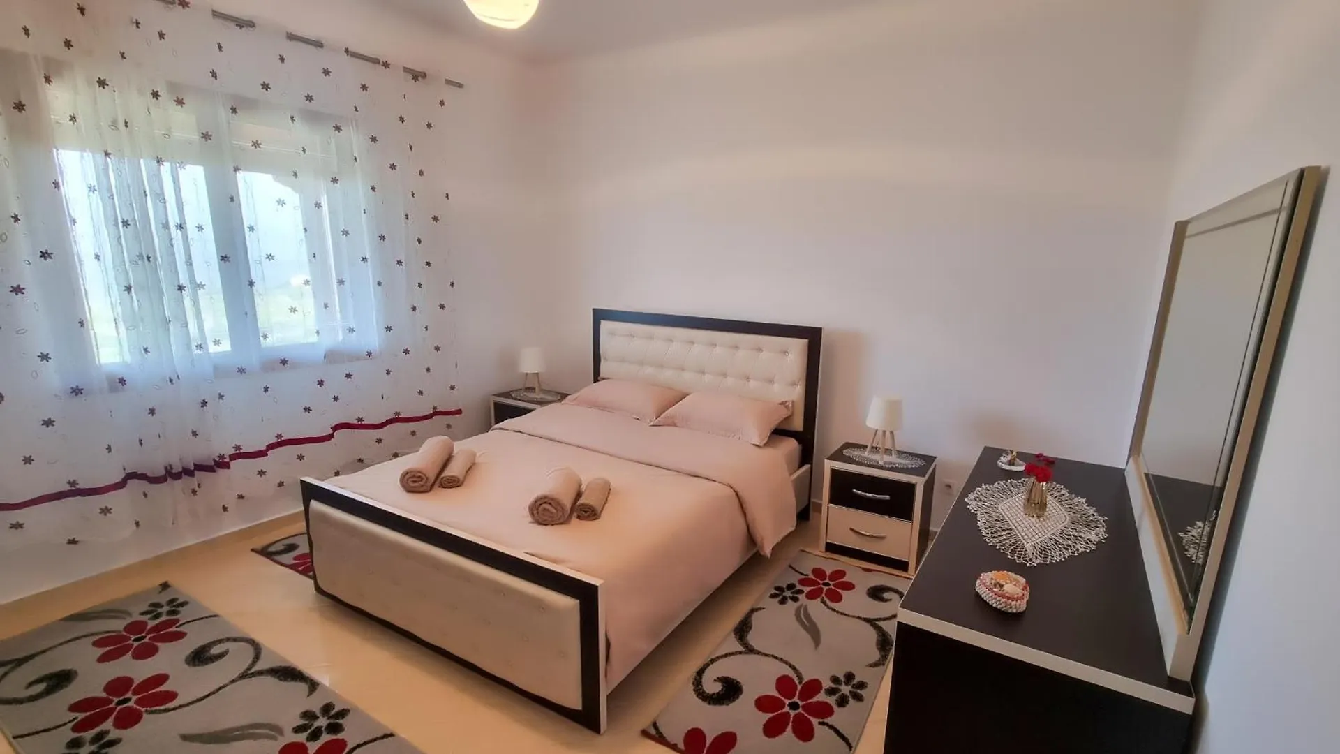 Vila Dean Hotel Berat Guest house